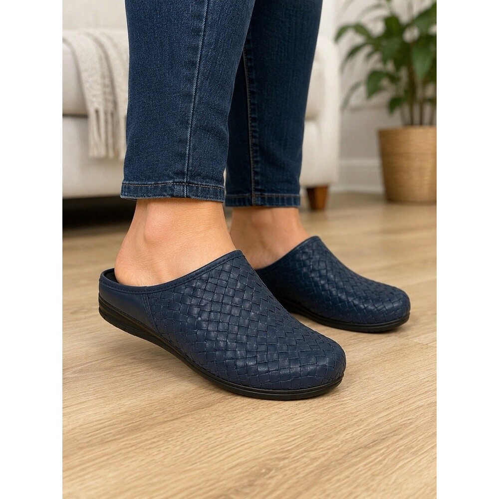 Ros Hommerson Women's SlipOn Walking Cradles Sz 11W Barely Worn Woven Clogs
